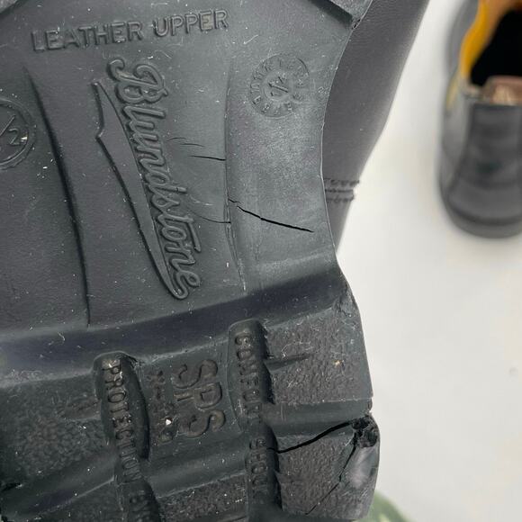 Blundstone X Ducati Scrambler Leather Chelsea Motorcycle Boots AU 4.5 FLAW - Picture 14 of 16